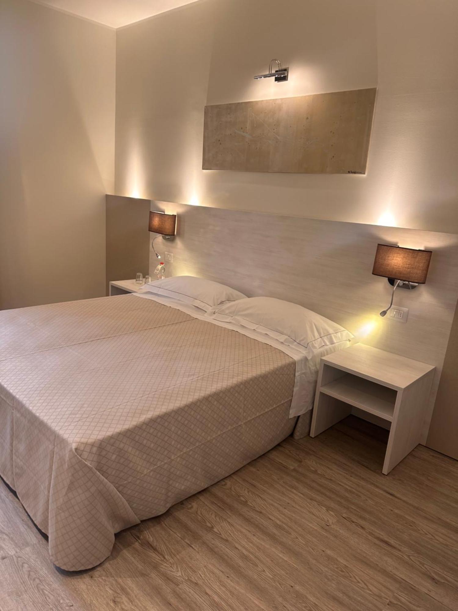 Confidence Hotel San Silvestro San Prospero Esterno foto