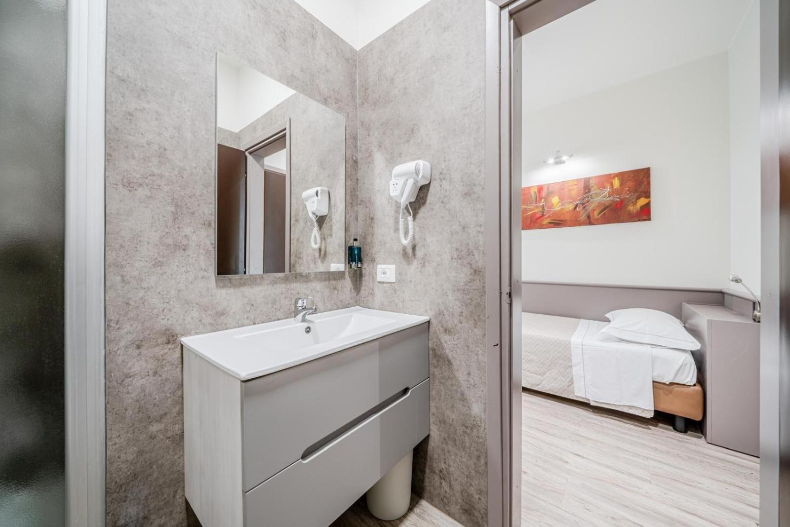 Confidence Hotel San Silvestro San Prospero Esterno foto