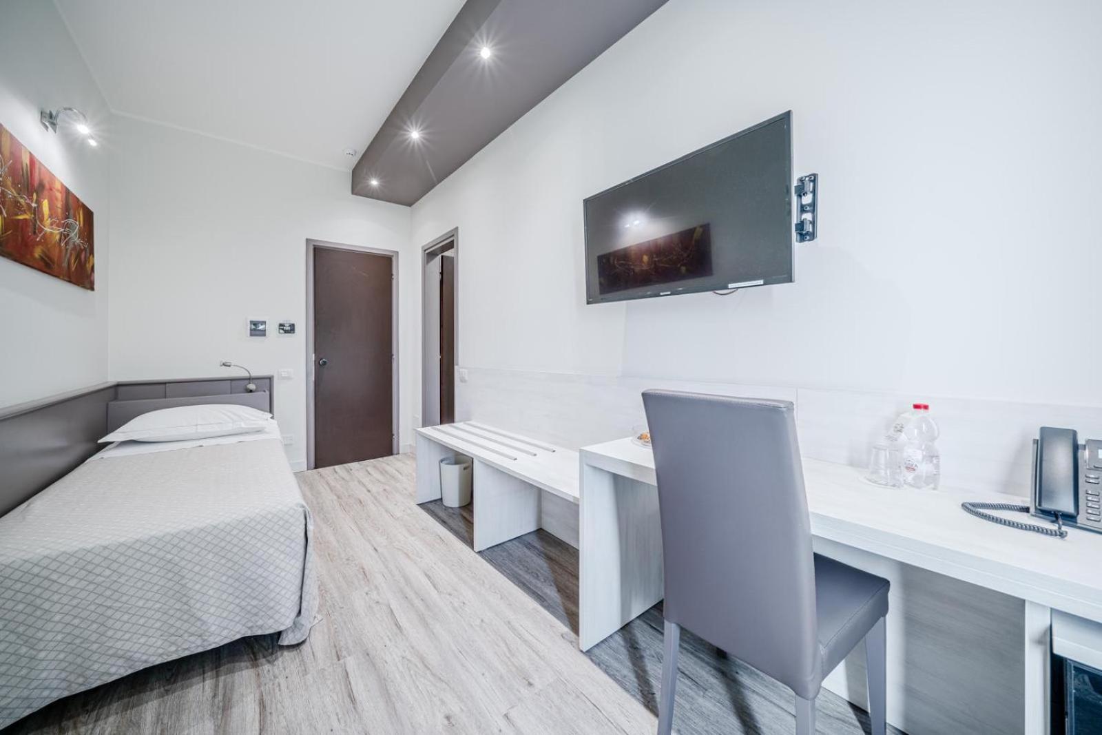 Confidence Hotel San Silvestro San Prospero Esterno foto